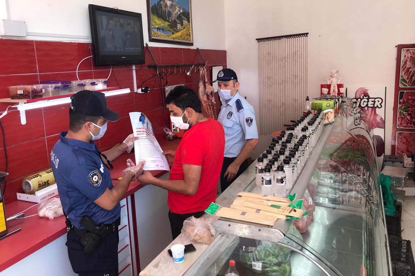 Gaziantep’te Covid-19 tedbirleri kapsamında iş yerleri denetlendi